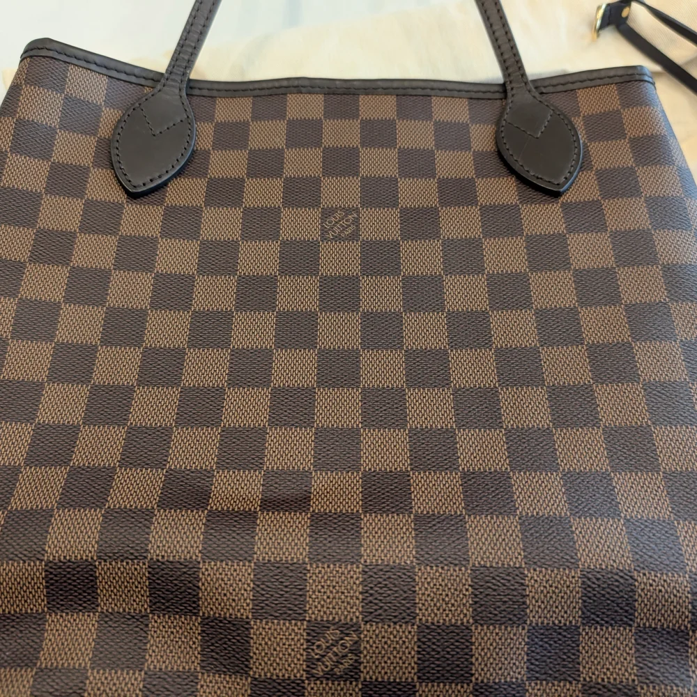 Louis Vuitton Neverfull